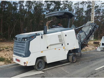 Asfalto freza WIRTGEN