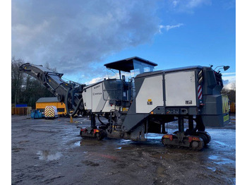 Asfalto freza WIRTGEN