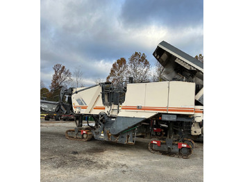 Asfalto freza WIRTGEN