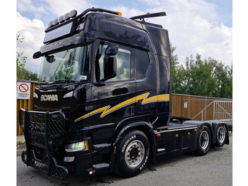 Vilkikas SCANIA R