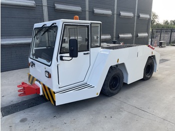 Orlaivių vilkikas TEMG