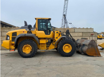 Ratinis krautuvas Volvo L 110 H: foto 2