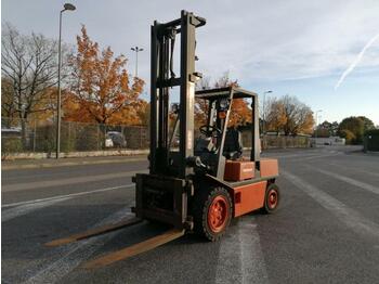 Dyzelinis krautuvas Nissan EGH02A30U: foto 1