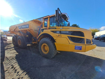 Šarnyrinis savivartis VOLVO A25G