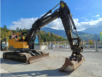Vikšrinis ekskavatorius VOLVO ECR235EL