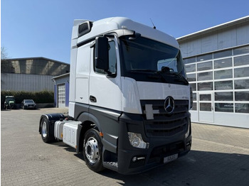 Vilkikas MERCEDES-BENZ Actros 1845