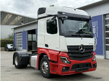 Vilkikas MERCEDES-BENZ Actros 1846