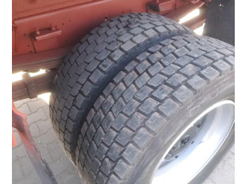 Savivartis sunkvežimis, Sunkvežimis su kranu IVECO Unic: foto 5