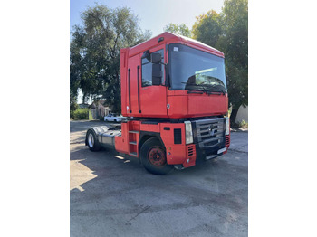 Vilkikas RENAULT Magnum 480