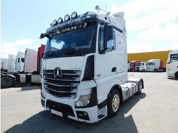 Vilkikas MERCEDES-BENZ Actros
