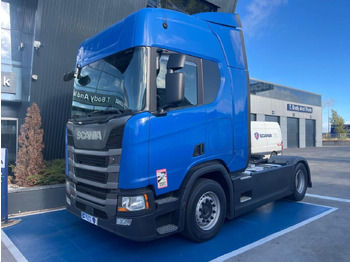 Vilkikas SCANIA R 450