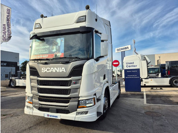 Vilkikas SCANIA R 450