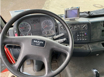 Interior photo 3: Gėrimų tiekimo sunkvežimis MAN TGM 26.340 6x2-4 LL TGM 26.340 6x2-4 LL Getränkewagen, Lenk-/Liftachse, LBW BÄR Interior photo 3: Gėrimų tiekimo sunkvežimis MAN TGM 26.340 6x2-4 LL TGM 26.340 6x2-4 LL Getränkewagen, Lenk-/Liftachse, LBW BÄR