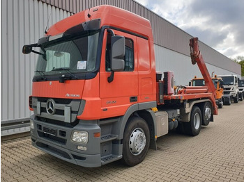 Nuožulnaus pakėlimo ant platformos sunkvežimis MERCEDES-BENZ Actros 2544