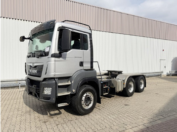 Vilkikas MAN TGS 26.500