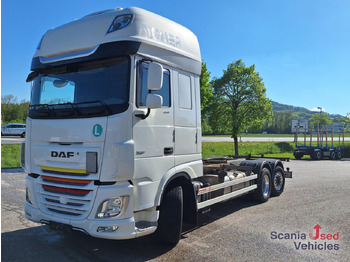 Konteineris-vežimus/ Sukeisti kūną sunkvežimis DAF XF 480