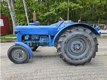 Traktorius ZETOR