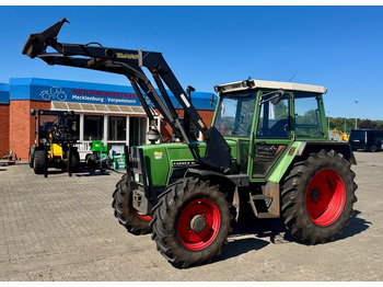 Traktorius FENDT Farmer 300