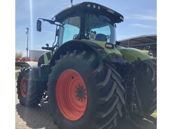 Traktorius CLAAS Axion 830