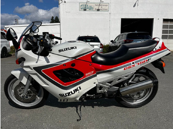 Motociklas SUZUKI