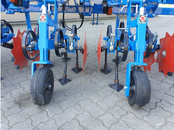 Nauja Žemės dirbimo technika Carré ECONET F 6R75 HACKE: foto 5