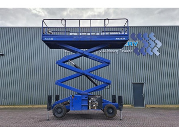 Žirklinis keltuvas Haulotte H12SXL Diesel, 4x4 Drive, 12m Working Height, 700k: foto 2
