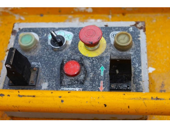 Alkūninis keltuvas Haulotte STAR 12 Electric, 12m Working Height, 3m Reach, 21: foto 4 Alkūninis keltuvas Haulotte STAR 12 Electric, 12m Working Height, 3m Reach, 21: foto 4