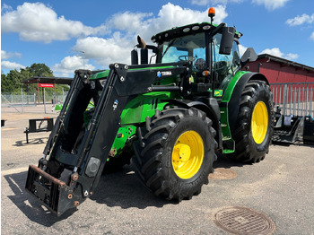 Traktorius JOHN DEERE 6215R