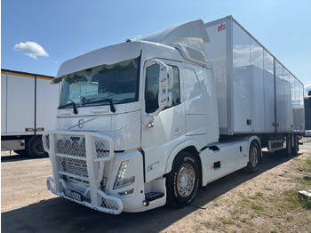 Sunkvežimis VOLVO FM10