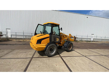 Ratinis krautuvas JCB KNIKSCHOVEL 406: foto 4