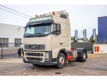 Vilkikas VOLVO FH 400