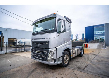 Vilkikas VOLVO FH 460