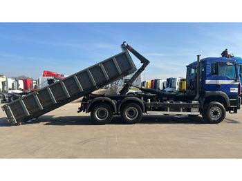 Hook-lift sunkvežimis MAN TGA 26.460 (WITH CONTAINER / BELGIAN TRUCK / PERFECT / 6X4 / MANUAL GEARBOX / BOITE MANUELLE): foto 4