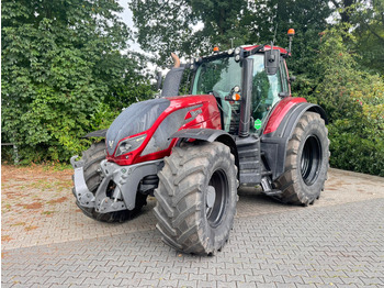 Traktorius VALTRA T234