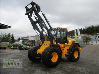Ratinis krautuvas JCB 435S