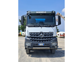 Betonvežis MERCEDES AROCS 4142: foto 2