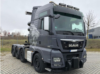 Vilkikas MAN TGX 41.640