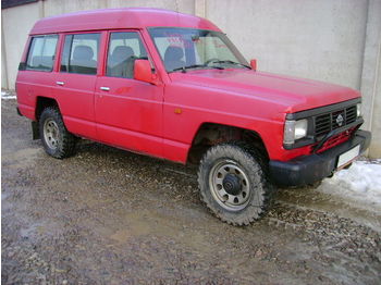 Lengvasis automobilis Nissan Wagon 2.7TD 4x4: foto 1