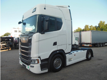 Vilkikas SCANIA R 450