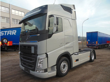 Vilkikas VOLVO FH13 460