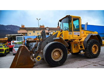 Ratinis krautuvas VOLVO L110E