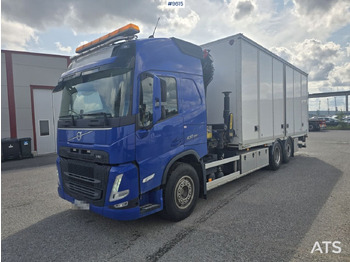 Sunkvežimis su kranu VOLVO FM
