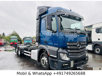 Konteineris-vežimus/ Sukeisti kūną sunkvežimis MERCEDES-BENZ Actros 2542