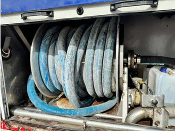 Puspriekabė cisterna pervežimui chemikalų Fruehauf DAF XF 480 + REMORQUE FRUEHAUF CITERNE 23500€: foto 4