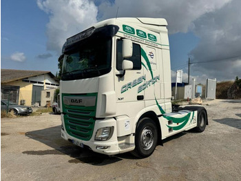 Vilkikas DAF XF 450