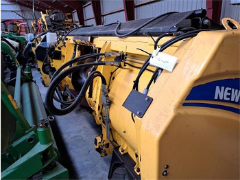 Pašarų tvarkymo technika NEW HOLLAND