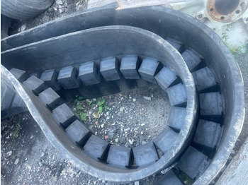 Vikšrai - Derliaus nuėmimo kombainas Claas lexion terra track gąsienice gumowe: foto 3 Vikšrai - Derliaus nuėmimo kombainas Claas lexion terra track gąsienice gumowe: foto 3