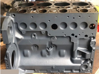 Cilindrų blokas - Žemės ūkio technika Deutz BF4m2012 - Blok Vylindrów: foto 5