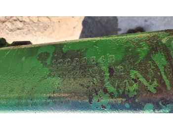 Ašis ir dalys JOHN DEERE