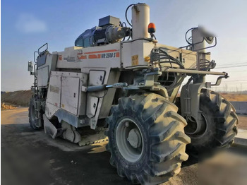 Grunto stabilizatorius WIRTGEN